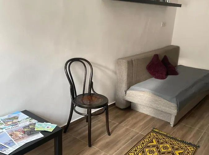 Bor-Tura Apartman * Badacsonytördemic